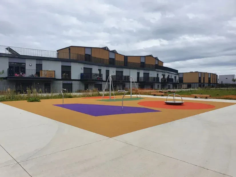 Installation aire de jeux extérieure près de Chartres