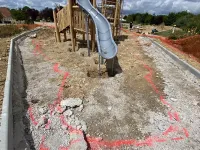 espace avec toboggan